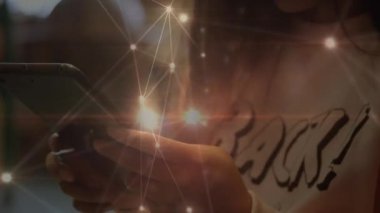 Tablet kullanarak iş adamı üzerinden bağlantı ağının animasyonu. küresel iş, bağlantılar, veri işleme ve teknoloji konsepti dijital olarak oluşturulmuş video.