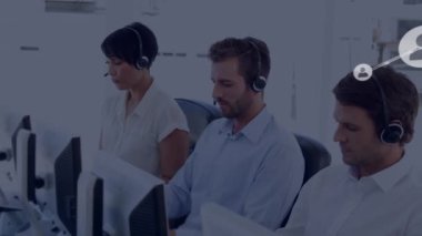 Telefon kulaklığı takan iş adamlarının simgeleriyle bağlantı ağının animasyonu. küresel bağlantılar, dijital arayüz, teknoloji ve ağ konsepti dijital olarak oluşturulmuş video.