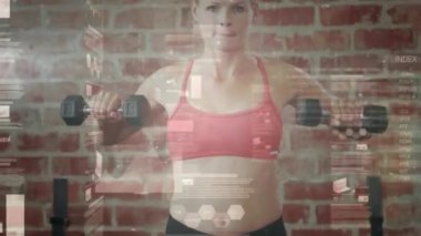 Güçlü kadın egzersizleriyle ilgili veri işleme ve istatistiklerin animasyonu. global spor, fitness ve veri işleme konsepti dijital olarak oluşturulmuş video.