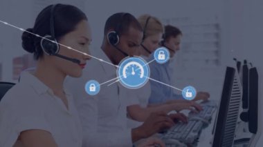 Telefon kulaklığı takan iş adamlarının simgeleriyle bağlantı ağının animasyonu. küresel bağlantılar, dijital arayüz, teknoloji ve ağ konsepti dijital olarak oluşturulmuş video.