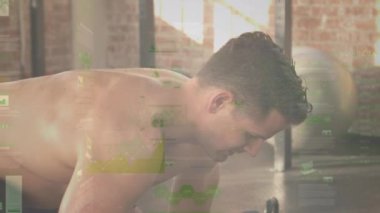 Güçlü adam egzersizleriyle ilgili veri işleme ve istatistiklerin animasyonu. global spor, fitness ve veri işleme konsepti dijital olarak oluşturulmuş video.