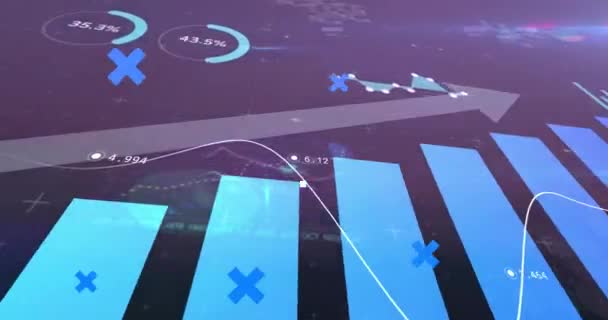 Grafiklerdeki Veri Işleme Finansal Arayüzdeki Mavi Haçların Animasyonu Iletişim Teknolojisi — Stok video