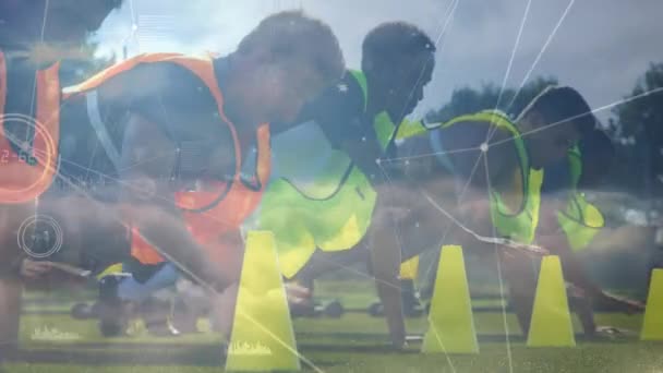 Animering Databehandling Och Nätverk Anslutningar Över Fotbollsspelare Global Sport Konkurrens — Stockvideo