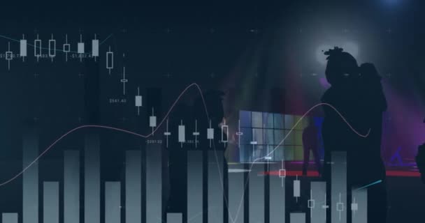 Animation Der Verarbeitung Von Finanzdaten Über Tanzende Menschen Globales Geschäfts — Stockvideo