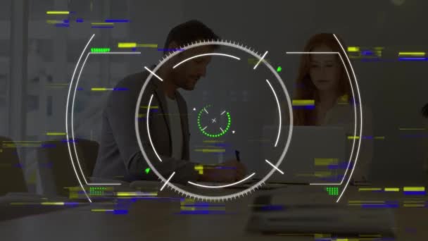 Animação Escaneamento Escopo Sobre Empresários Escritório Conceito Global Negócios Interface — Vídeo de Stock