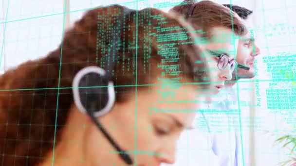 Animación Del Procesamiento Datos Financieros Sobre Personas Que Usan Auriculares — Vídeo de stock