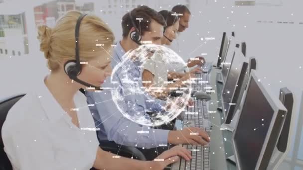 Animation Globe Connections Business People Wearing Headsets Global Communication Business — Stock Video