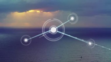 Deniz ve bulutlu gün batımı üzerinde bağlantı ağının animasyonu. küresel iletişim ve dijital ağ konsepti dijital olarak oluşturulmuş video.
