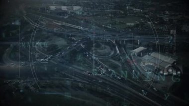 Şehir manzarası üzerindeki veri işleme ve güvenlik simgelerinin canlandırılması. küresel iletişim, iş dünyası, güvenlik, dijital arayüz ve teknoloji konsepti dijital olarak oluşturulmuş video.