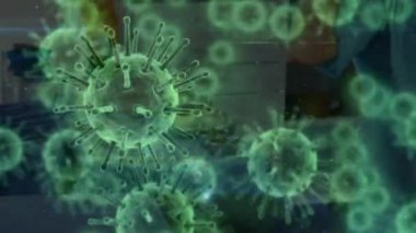 Yüz maskesi takmış cerrahın üzerinde yüzen kovid 19 hücrenin animasyonu. küresel covid 19 salgın hastalık ve sağlık hizmetleri konsepti dijital olarak oluşturulmuş video.