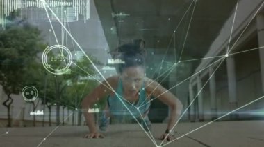 Açık havada egzersiz yapan kadın üzerindeki bağlantı ağının animasyonu. global spor, fitness, veri işleme ve dijital arayüz kavramı dijital olarak oluşturulmuş video.