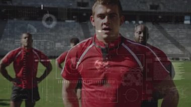 Spor stadyumundaki ragbi maçında veri işleme animasyonu. küresel spor, rekabet ve veri işleme kavramı dijital olarak oluşturulmuş video.