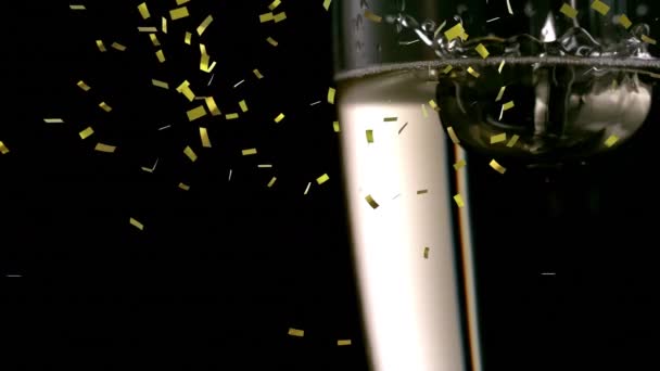 Animazione Coriandoli Oro Che Cadono Bicchiere Champagne Capodanno Festa Concetto — Video Stock