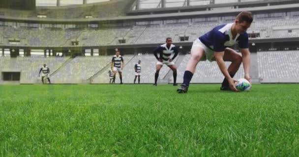 Animação Quadrados Coloridos Sobre Jogadores Rugby Masculino Estádio Conceito Esporte — Vídeo de Stock