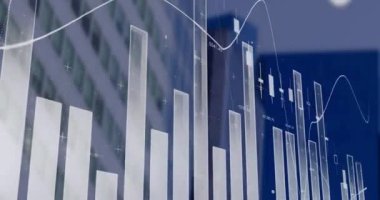 Manzara üzerinde finansal veri işleme animasyonu. küresel iş, bağlantılar, dijital arayüz ve teknoloji konsepti dijital olarak oluşturulmuş video.