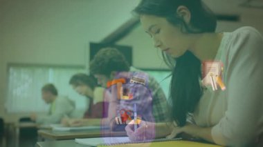 Okul eşyaları simgelerinin sınıftaki öğrenciler üzerinde canlandırılması. eğitim ve öğrenme kavramı dijital olarak oluşturulmuş video.