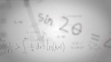 Beyaz zemin üzerinde matematiksel çizimler ve formüllerin animasyonu. eğitim ve öğrenme kavramı dijital olarak oluşturulmuş video.