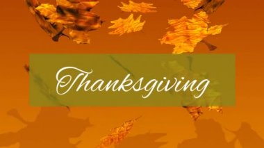 Sonbahar yaprakları düşerken yeşil pankartta şükran günü metninin animasyonu. bayram, kutlama, Amerikan geleneği ve doğa konsepti dijital olarak oluşturulmuş video.