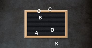 Okul eşyaları simgeleri üzerinden okula dönüş metninin animasyonu. eğitim, geliştirme ve öğrenme konsepti dijital olarak oluşturulmuş video.