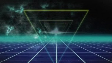 Parlayan mavi ızgara ve ufuk üzerinde sarı ve mavi neon üçgenlerin animasyonu, siyaha doğru ilerliyor. küresel iletişim ağı ve dijital arayüz arkaplan kavramı dijital olarak oluşturulmuş video.