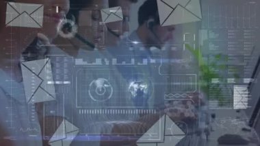 Ofiste çalışan iş adamları üzerinde finansal veri işleme animasyonu. küresel iş, bağlantılar, dijital arayüz ve teknoloji konsepti dijital olarak oluşturulmuş video.