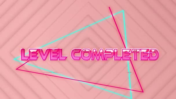 Animație Nivel Completat Text Roz Metalic Peste Linii Neon Forme — Videoclip de stoc