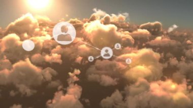Bulutların üzerindeki simgelerle bağlantı ağının animasyonu. küresel iş, bağlantılar, dijital arayüz ve teknoloji konsepti dijital olarak oluşturulmuş video.