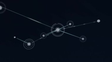Siyah arkaplana karşı yüzen bağlantı ağının dijital animasyonu. küresel ağ ve teknoloji kavramı