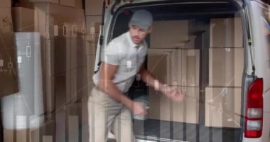 Mali veri işleme animasyonu teslimatçının arabayı deponun dışına yüklemesi üzerine. küresel sevkiyat, dağıtım ve bağlantılar konsepti dijital olarak oluşturulmuş video.