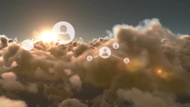 Animação Redes Conexões Com Ícones Sobre Nuvens Céu Conexões Online — Vídeo de Stock