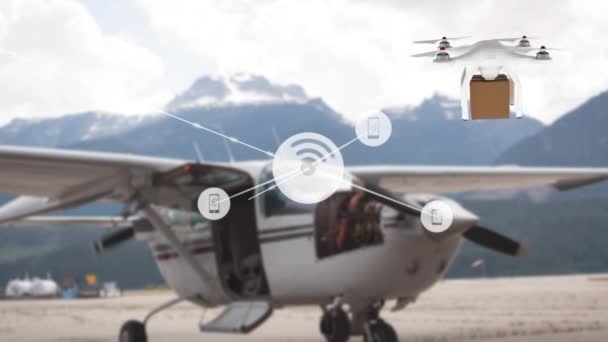 Animação Rede Conexões Com Ícones Sobre Drone Entrega Com Pacote — Vídeo de Stock