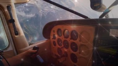 Uçak üzerinden bağlantı ağının animasyonu. küresel seyahat ve bağlantılar konsepti dijital olarak oluşturulmuş video.
