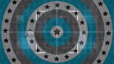 Bağımsızlık Gününün animasyonu siyah ve beyaz Amerikan bayrak yıldızları üzerine yazılmış ve daireler şeklinde renklendirilmiş. Vatanseverlik ve kutlama konsepti dijital olarak oluşturulmuş video.