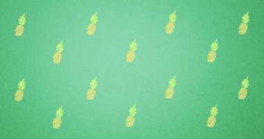 Yeşil arka planda sıralanmış ananas kompozisyonu. yaz, meyve ve renk kavramı dijital olarak oluşturulmuş görüntü.