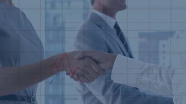 İş adamı tokalaşması üzerine finansal veri işleme animasyonu. küresel iş, başarı, dijital arayüz ve dijital olarak oluşturulan veri işleme kavramı.