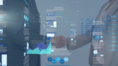 İş adamlarının el sıkışması üzerine istatistik ve veri işleme animasyonu. küresel iş, başarı, dijital arayüz ve dijital olarak oluşturulan veri işleme kavramı.