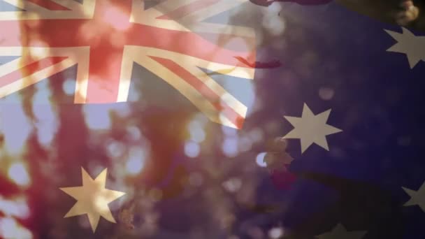 Avustralya Bayrağı Yaprakların Düşüşünün Animasyonu Vatanseverlik Kutlama Gelenek Doğa Konsepti — Stok video