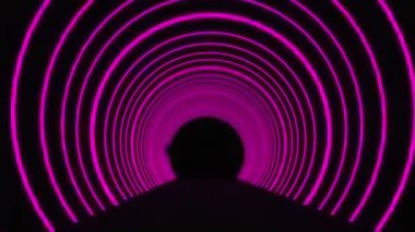 Siyah arka planda yanıp sönen pembe neon tünelin animasyonu. hareket, enerji ve renk, soyut dijital arayüz arkaplan kavramı dijital olarak oluşturulmuş video.