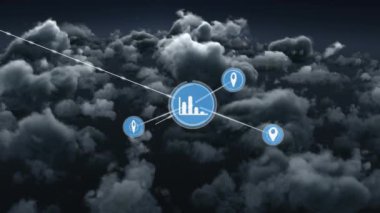 Bulutlar ve gökyüzü üzerindeki bağlantı ağlarının animasyonu. küresel sosyal medya, bağlantılar, iletişim ve teknoloji konsepti dijital olarak oluşturulmuş video.