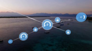 Bulutların üzerindeki simgelerle bağlantı ağının animasyonu. küresel iş, bağlantılar, dijital arayüz ve teknoloji konsepti dijital olarak oluşturulmuş video.