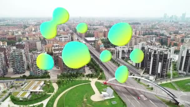 Şehir Manzarasının Havadan Görüntüsüne Karşı Gradyan Soyut Şeklin Dijital Bileşimi — Stok video