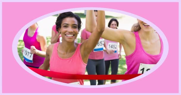 로고를 가슴에 붙이고 웃음을 여성들의 그룹에 유방암 문자를 애니메이션이다 유방암 — 비디오