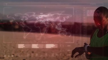 Dijital ekran animasyonu ve dünya haritası. global spor, fitness ve veri işleme konsepti dijital olarak oluşturulmuş video.