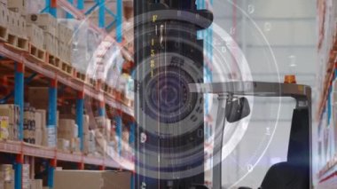 Depodaki tarama ve veri işleme çalışmalarının animasyonu. küresel sevkiyat, dağıtım ve bağlantılar konsepti dijital olarak oluşturulmuş video.