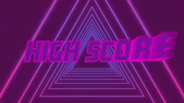 Purple Hoge Score Tekst Tegen Neon Driehoeken Naadloze Beweging Paarse — Stockvideo
