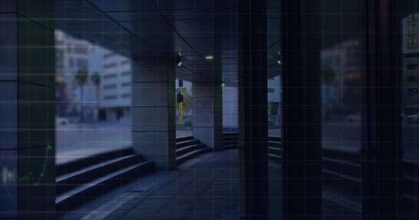 Анімація Обробки Фінансових Даних Над Сучасною Будівлею Міським Пейзажем Концепція — стокове відео