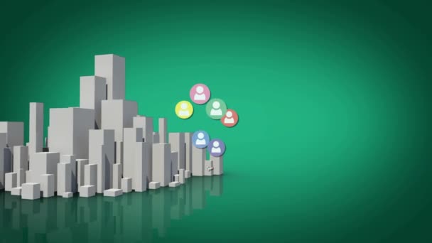 緑の背景を背景に回転する3D都市モデルに浮かぶ複数のカラフルなプロフィールアイコン ソーシャルメディアネットワークとテクノロジーの概念 — ストック動画