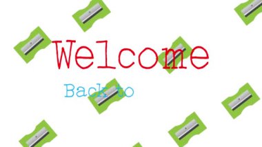 Beyaz arka plandaki okul eşyaları simgeleri üzerinden okula tekrar hoş geldin metni animasyonu. okul, eğitim ve öğrenim konsepti dijital olarak oluşturulmuş video.