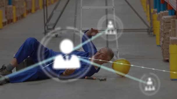 Animação Rede Conexões Com Ícones Sobre Homem Caindo Escada Armazém — Vídeo de Stock