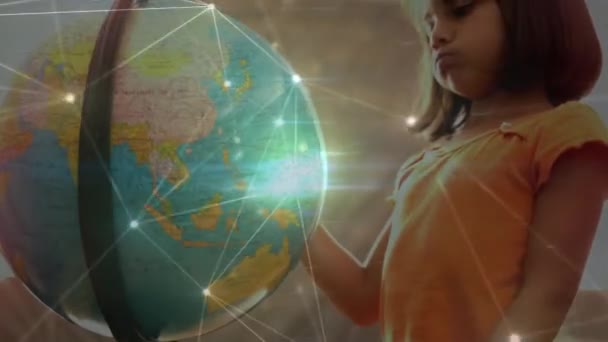 Síť Spojení Přes Bělošku Která Učí Zeměpis Pomocí Zeměkoule Základní — Stock video